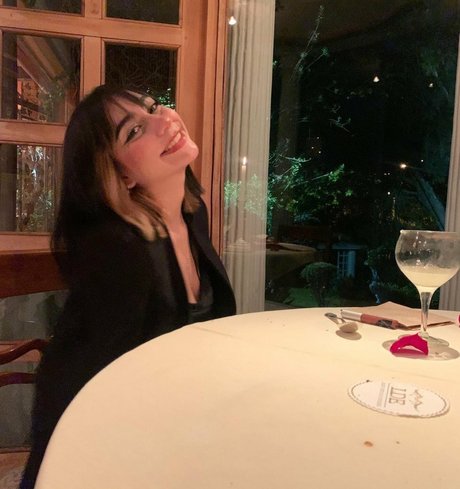 Tani Castaneda star du porno gratuit galeries