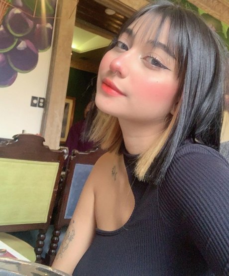 Tani Castaneda star érotique galeries