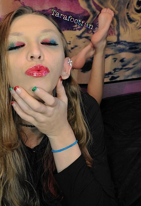 Tarafootfun jolie actrice des photos