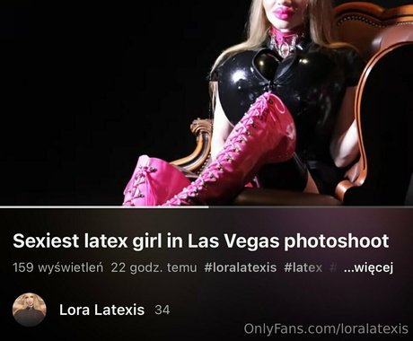 loralatexis xxx star du porno photo