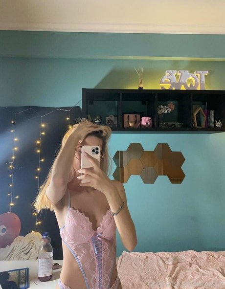 kvry22 étoile nue collection