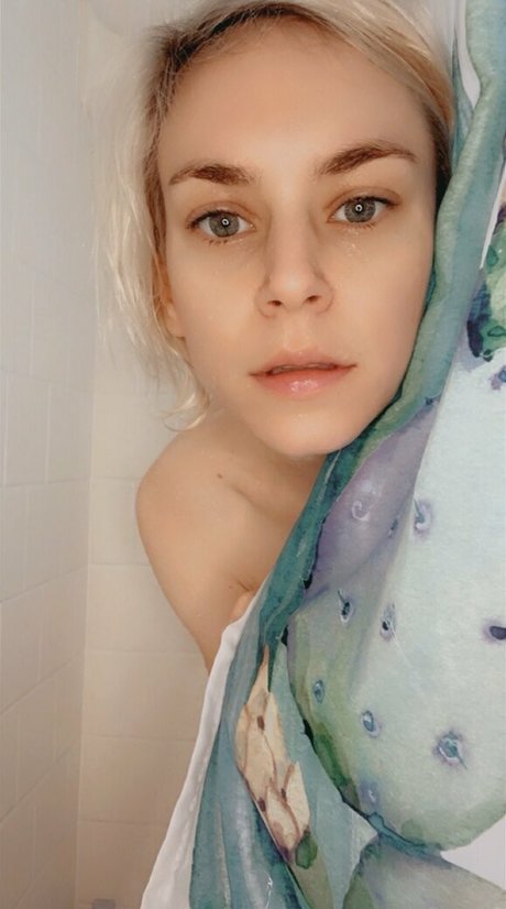 toadlips87 étoile nue des photos