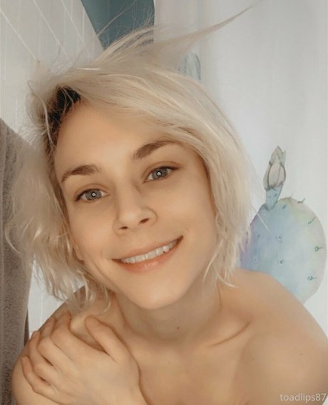 toadlips87 haut modèle photos