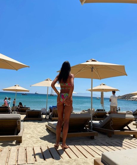 Valentina Venturi modèle sympa galeries