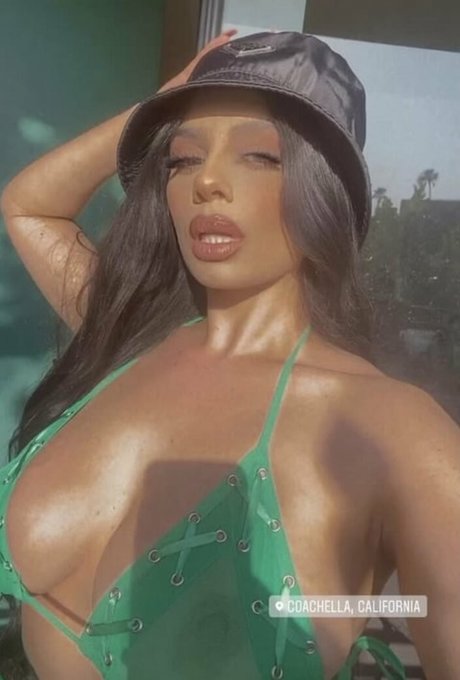 Jordan Taverner modèle exclusif photo