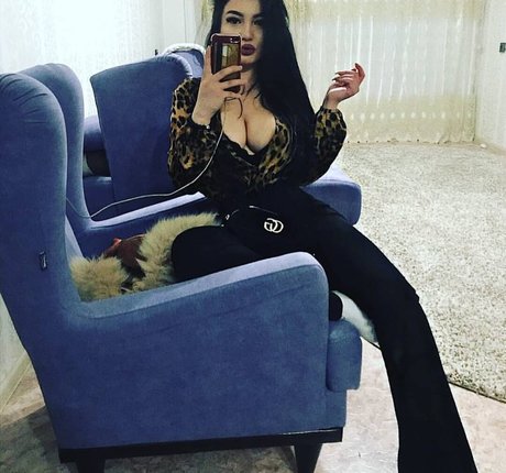 Asa Lochka star du porno gratuit archive