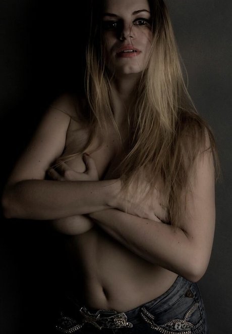 Ju Luz star du porno xxx photo