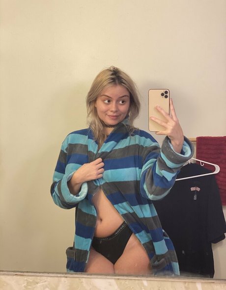 freebaddieebabe étoile nue archive