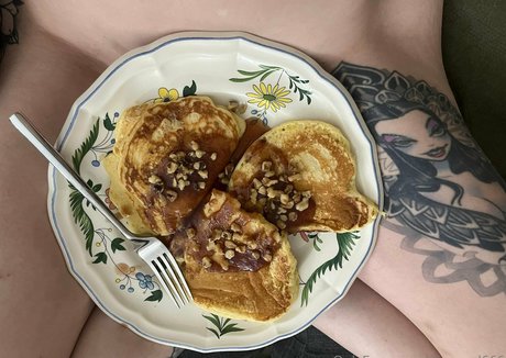 dinogurl666 modèle sexy images