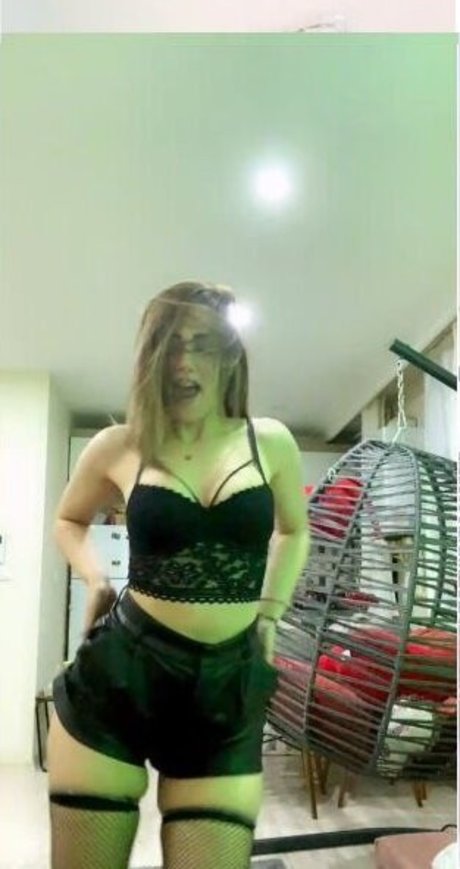 Tango Live star du porno de haute qualité archive