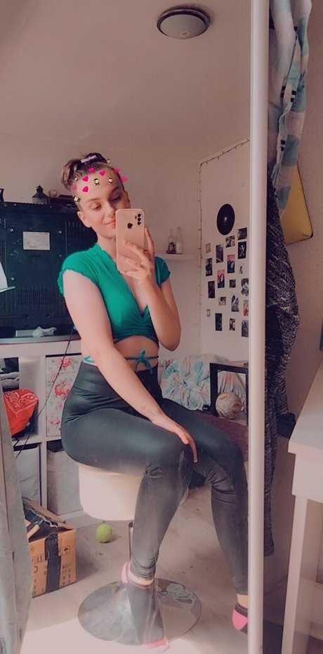 Paula Landmesser modèle joli galerie