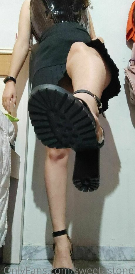 pom-pom girl blonde onlyfans pornographique adulte image