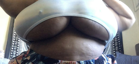 fans de nains à gros seins uniquement libre nu photos