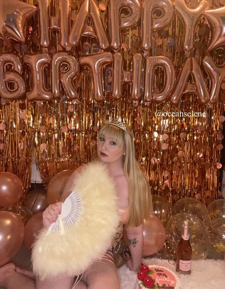 thatkinkything star du porno en haute qualité img