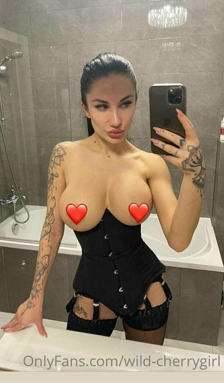 wild cherrygirl star du porno sexy img