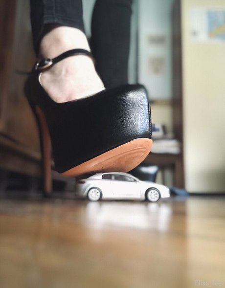 giantesselixs belle star du porno img