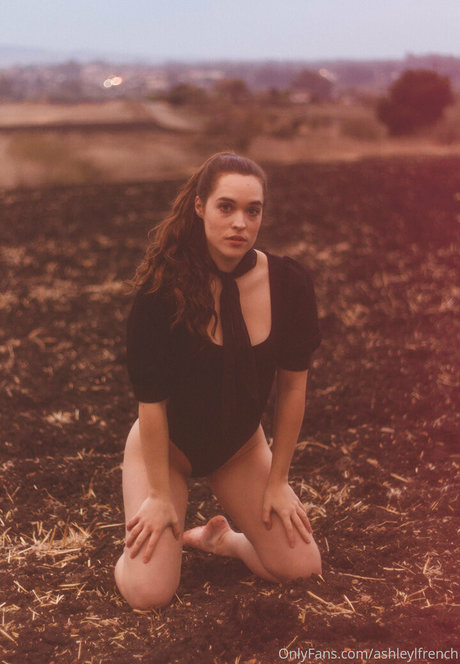 grande rousse onlyfans pornographique nu photos