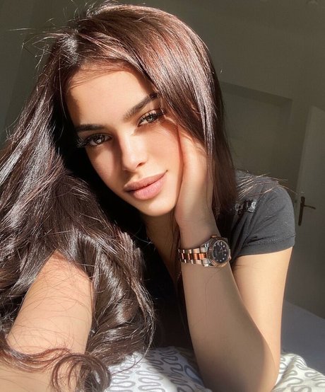 Maya Bulgarien modèle gratuit photos