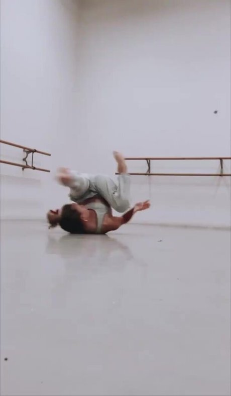 pipe éjaculation dans la bouche onlyfans art sexy galerie