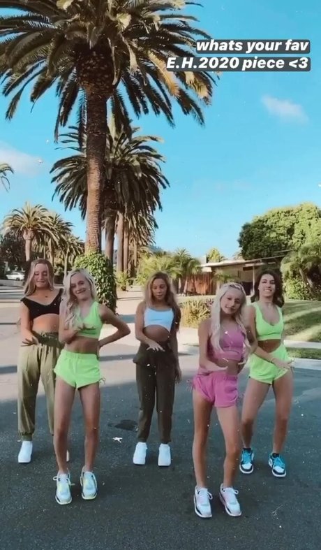 Ella Horan étoile de l'art images