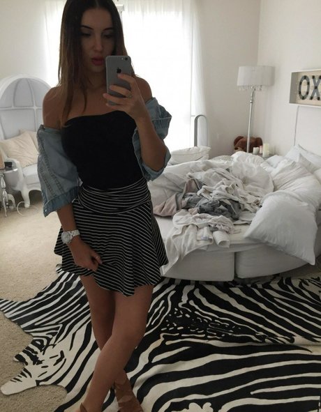 cameltoe uniquementfans sexy belle photos