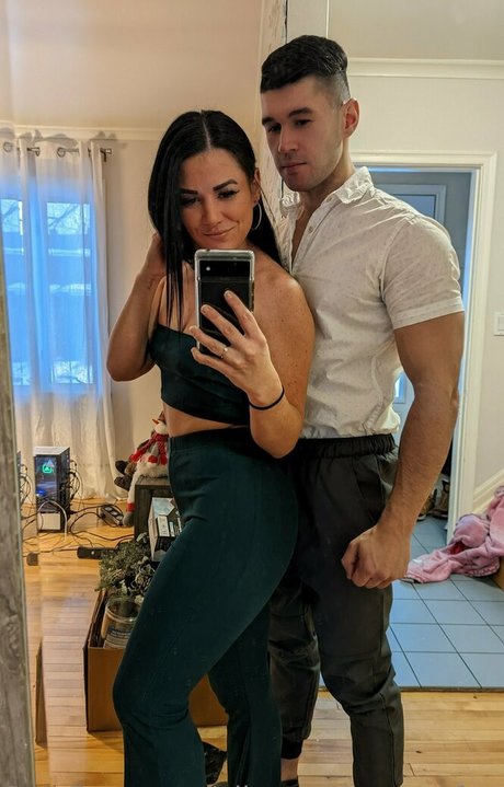 ylissaprettymanfree modèle adulte images