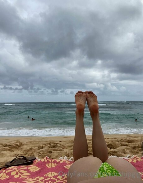 worshipgigi actrice exclusive photos