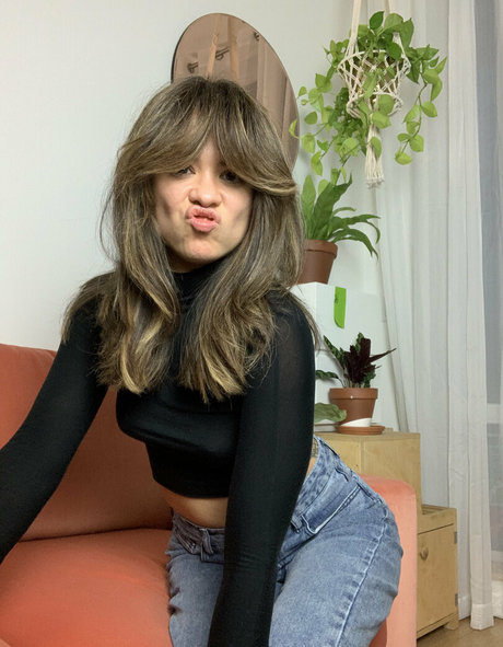 btsyourvirgogirlfriend modèle exclusif images