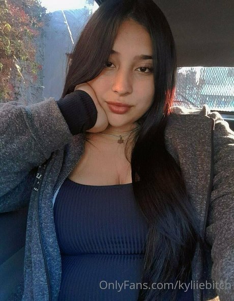 kyliiebitch beau modèle archive