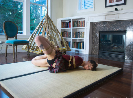 knottydevil beau modèle image