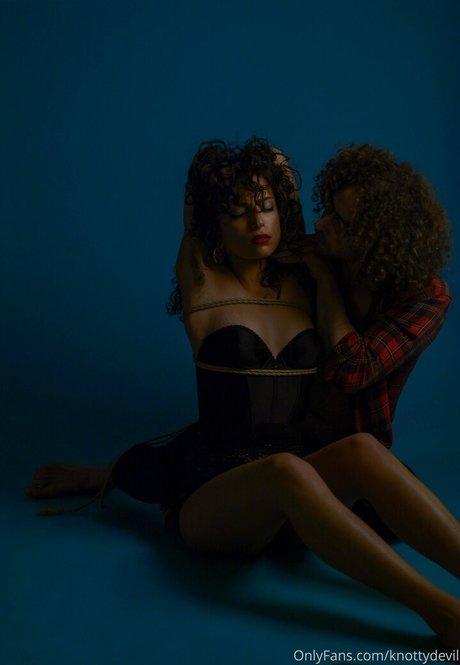 knottydevil star du porno parfaite photo