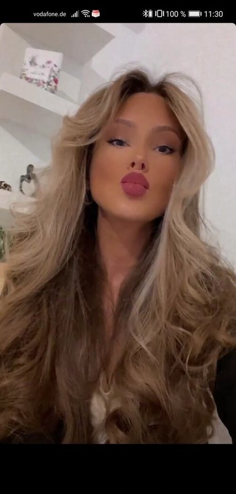 milf rousse onlyfans sexy xxx img