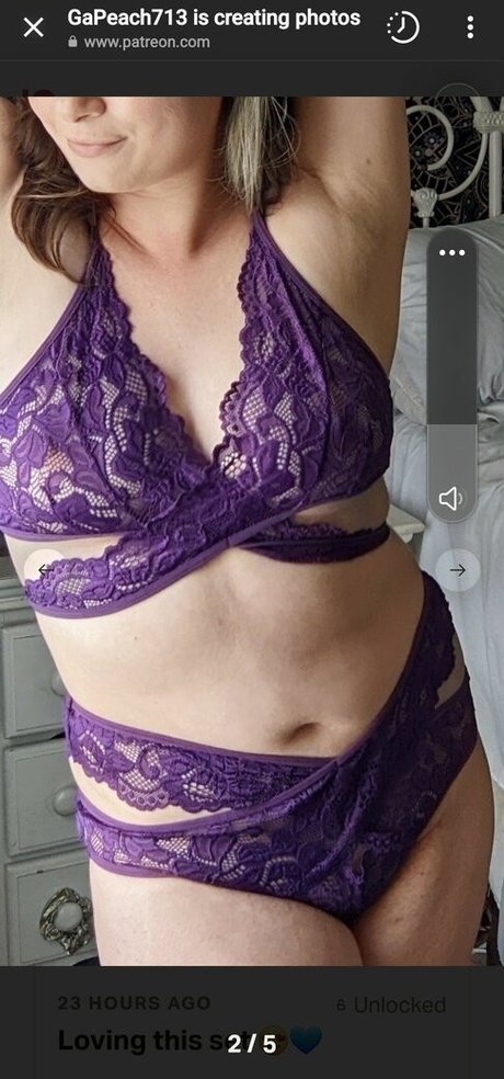 Gapeach713 modèle porno photos