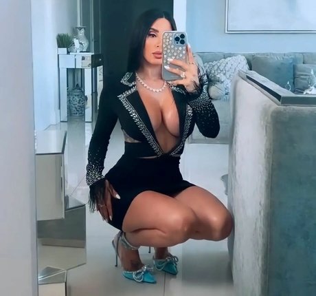 Jasleen Brar belle star du porno image