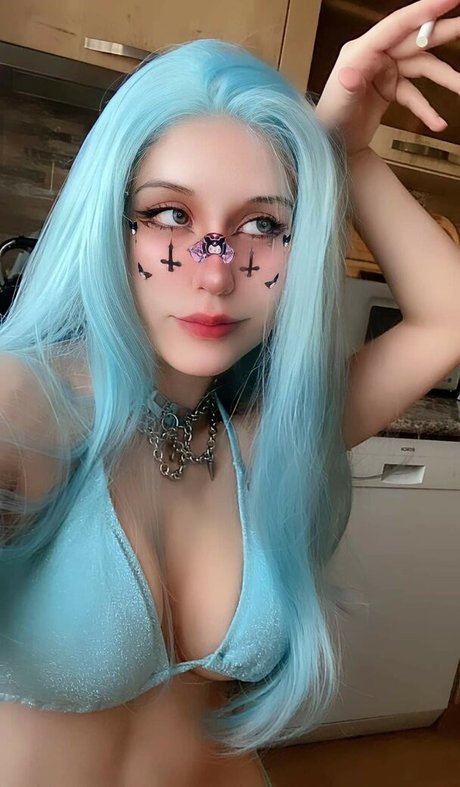 Anayami modèle magnifique archive