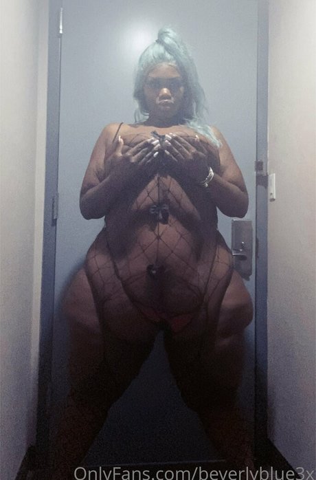 beverlyblue3x art de star du porno photo