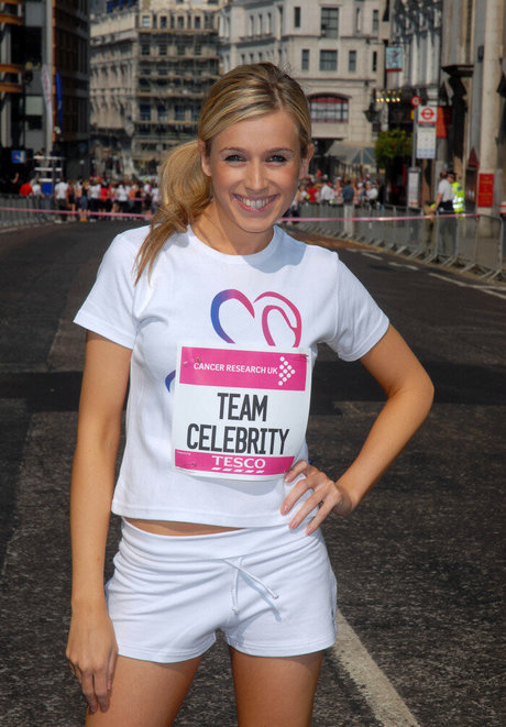 Lara Lewington étoile sexy collection