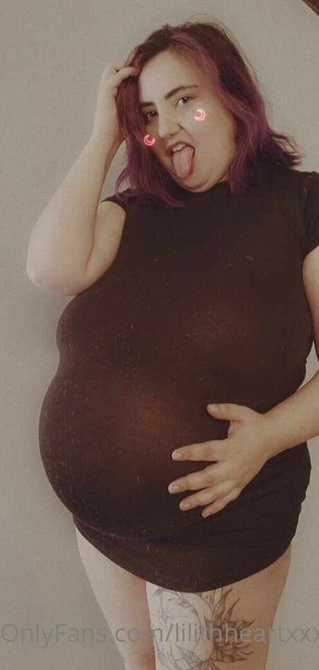 lilithheartxxx modèle de sexe archive