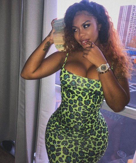 Chinese Kitty actrice sexy img