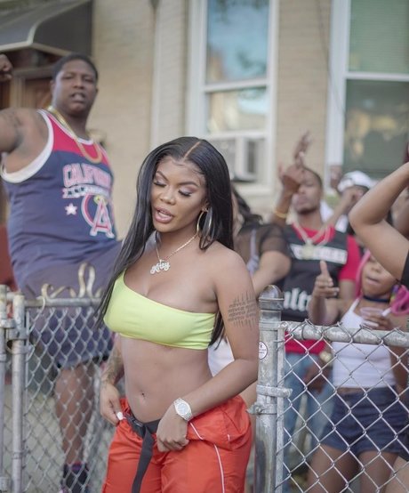 Chinese Kitty actrice xxx collection