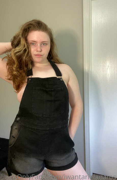 iwantarieladams actrice chaude collection