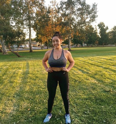 Alissandra Segura actrice de nus galeries