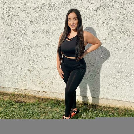 Alissandra Segura star du porno nue images