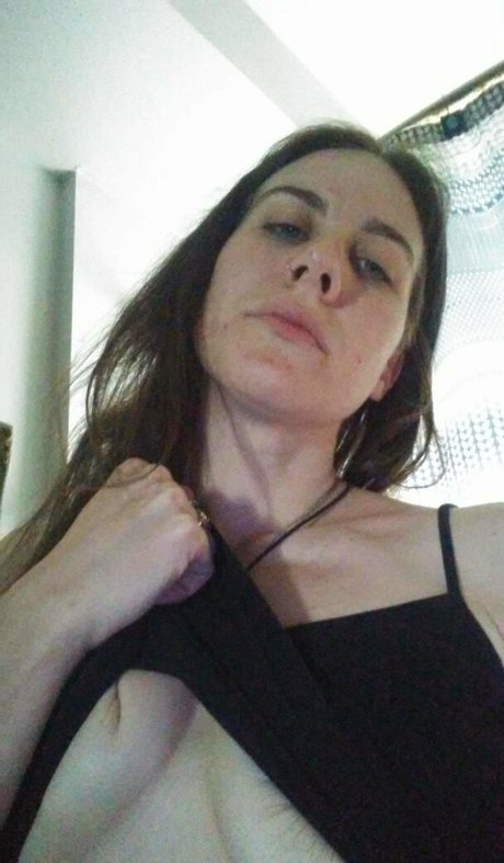 cosmicqueen art de star du porno photo