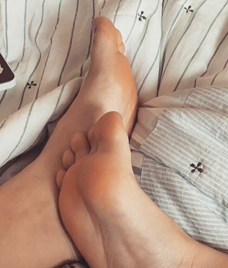 foxelly18 modèle porno des photos