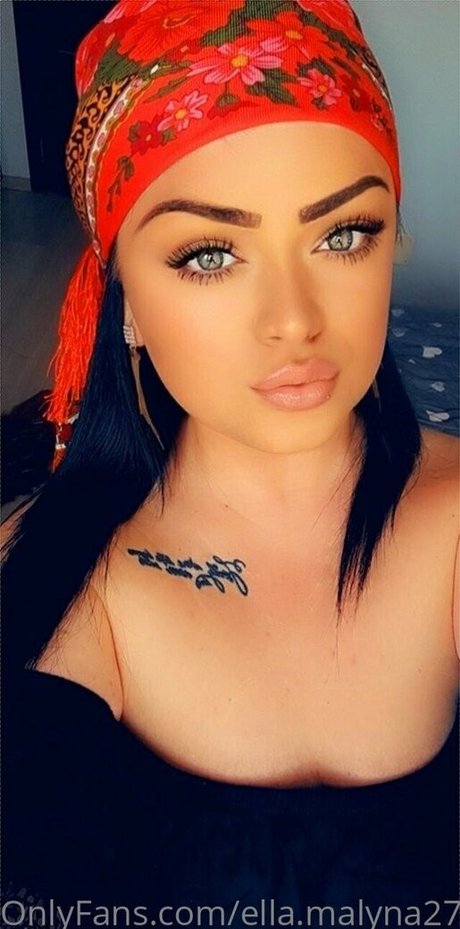 pom-pom girl blonde onlyfans joli sexe galerie