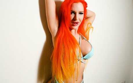 alexxavice haut étoile archive