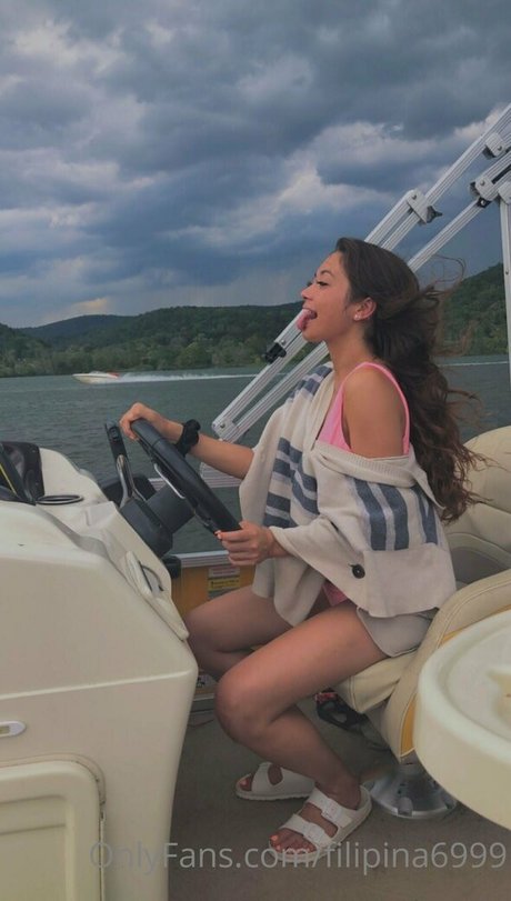 filipina6999 actrice pornographique des photos