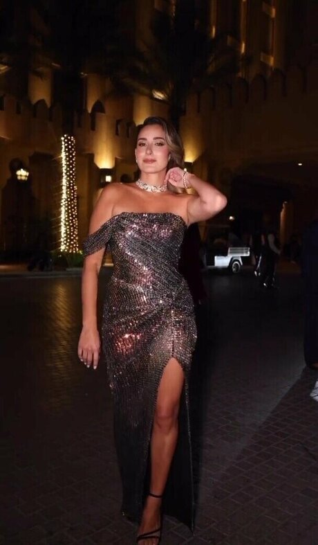 Amina Khalil actrice pornographique galeries