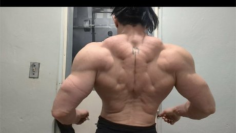 Angela Yeo actrice xxx photos